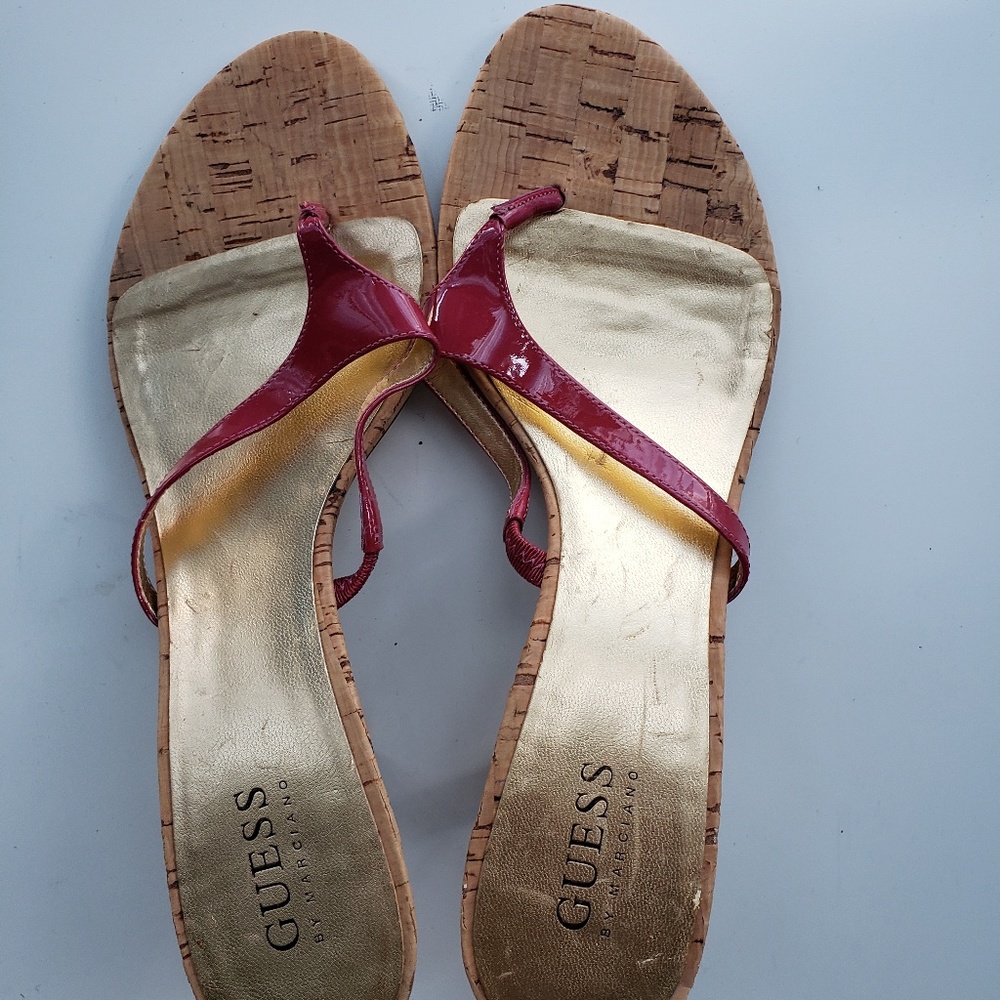 GUESS BY MARCUANO SANDLES